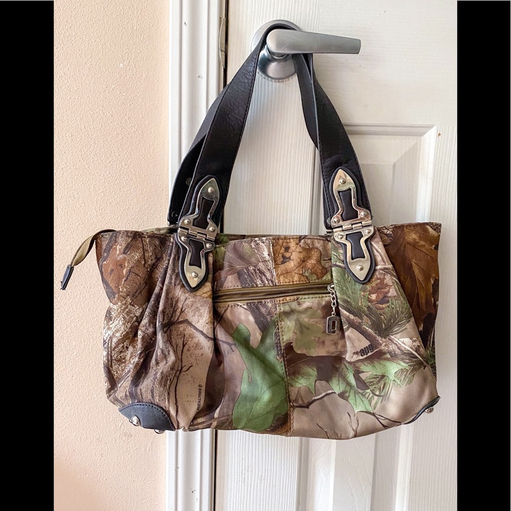 Realtree camo purse